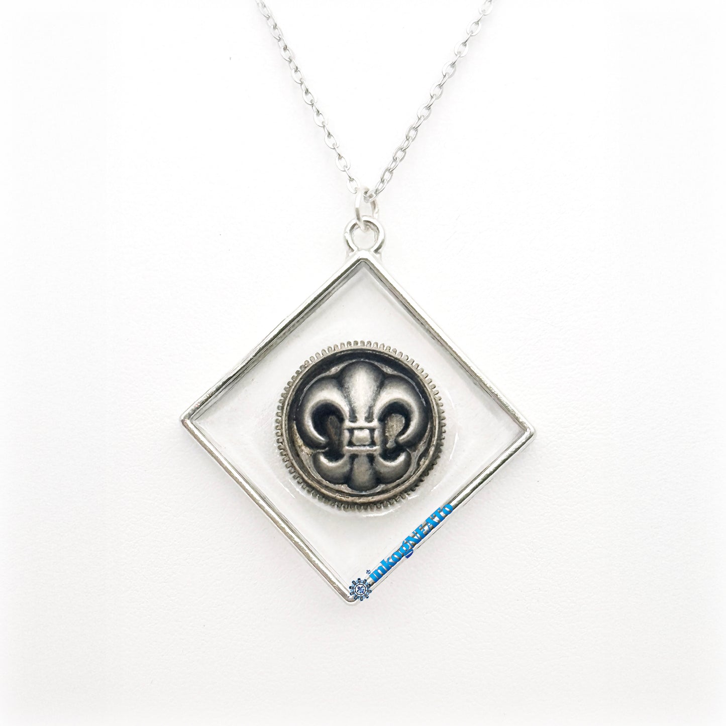 Mechanicals 6: Regalia in Motion