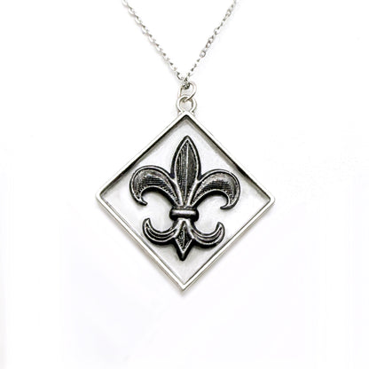 Mechanicals 1: Crescent Court