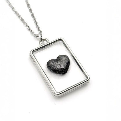 Mechanicals 24: Heart of Glass