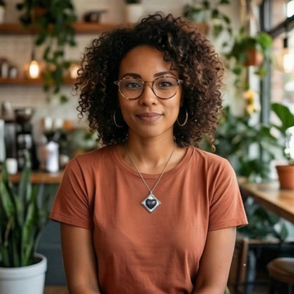 Mechanicals 32: Love in Monochrome